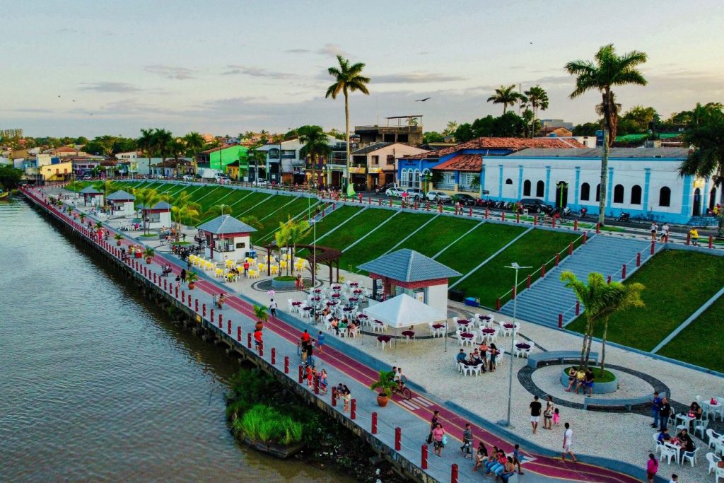 Bragança: Cidade Histórica no Nordeste de Portugal com Património Natural e Cultural